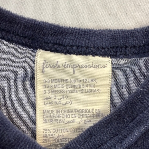 First Impressions - 0-3M - Navy Blue Velour Onesie Sleeper with Crown Patch - Picture 4 of 4